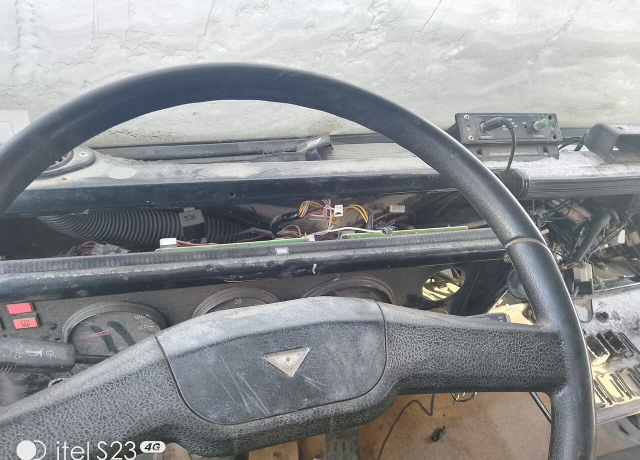 Автобус НефАз 4208-11-13: фото 11 Автобус НефАз 4208-11-13: фото 11