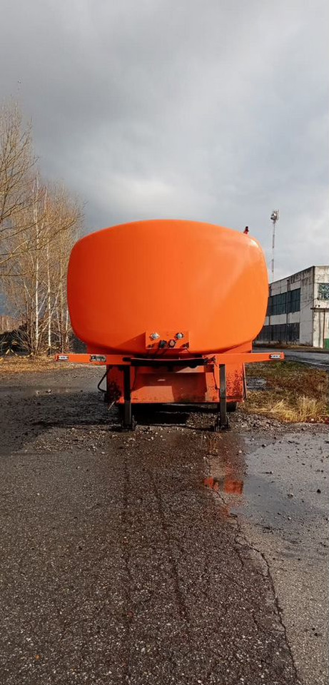 ЧМЗ 94071-0000010 - Полуприцеп-цистерна: фото 2 ЧМЗ 94071-0000010 - Полуприцеп-цистерна: фото 2
