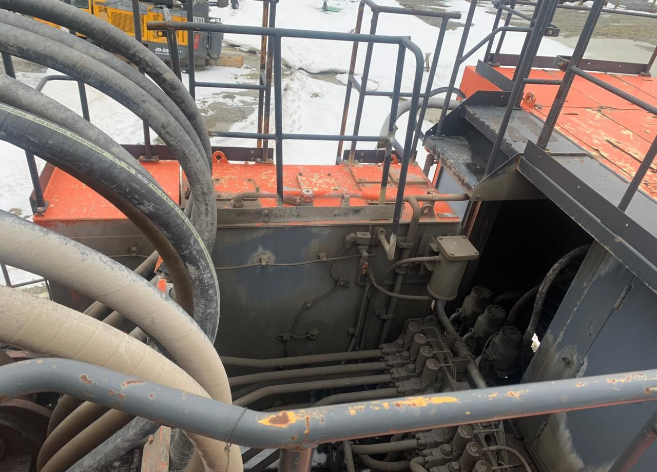 Гусеничный экскаватор Hitachi EX1900-6: фото 17