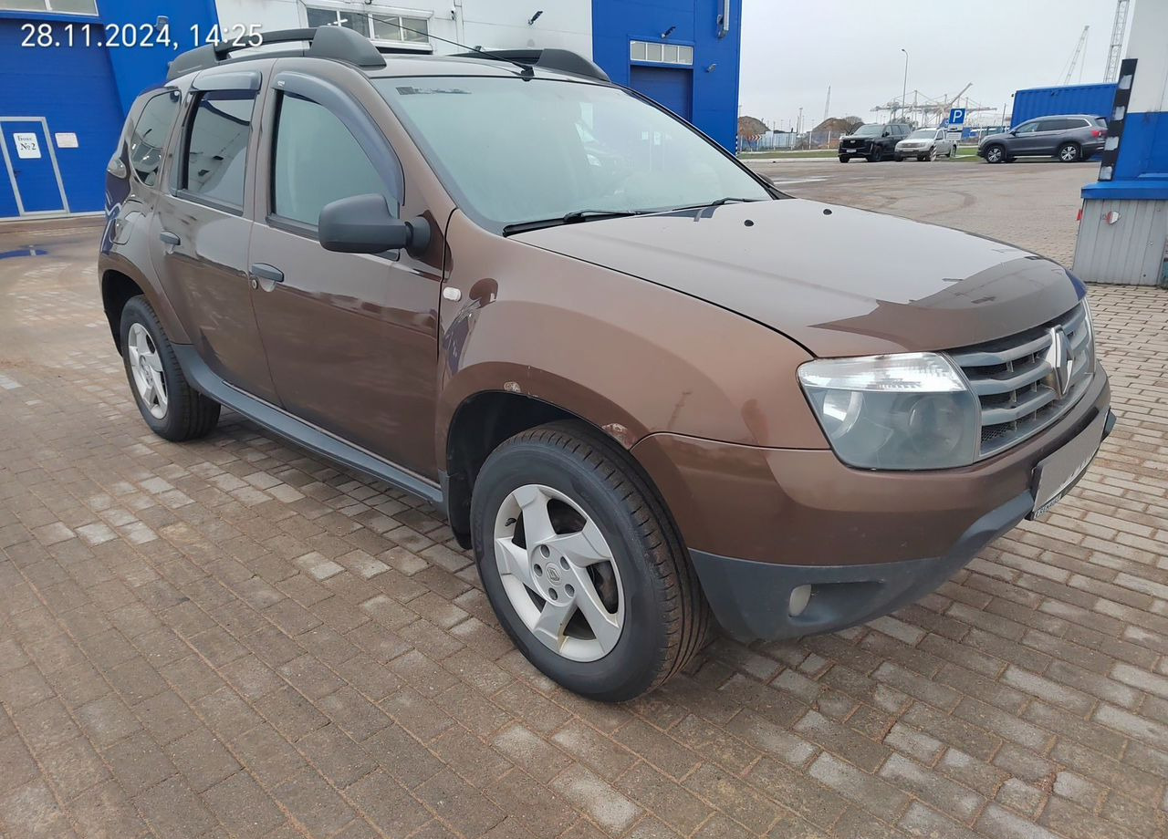 Легковой автомобиль Renault Duster 2.0 AT, 2015, 241 777 км: фото 6