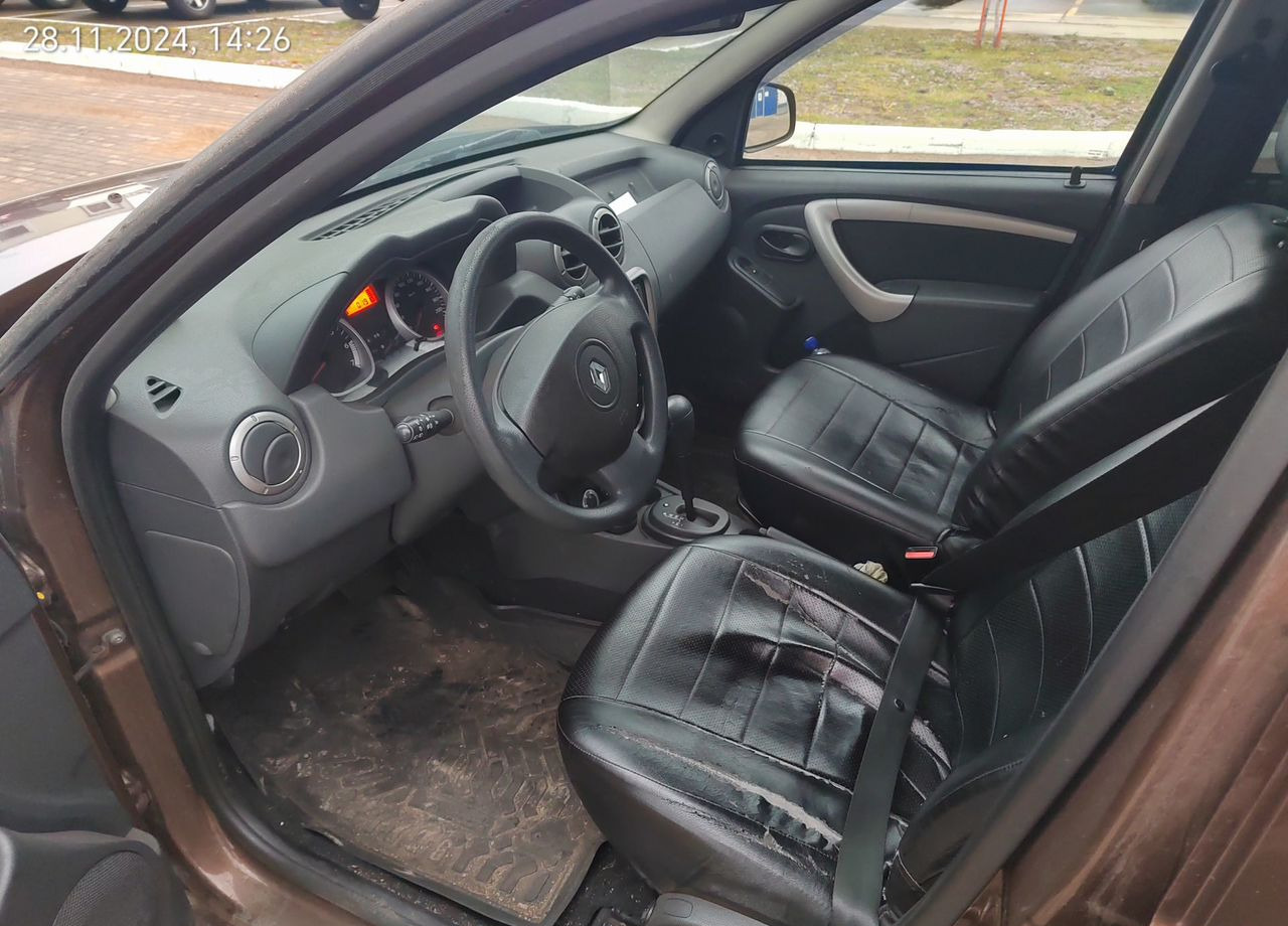 Легковой автомобиль Renault Duster 2.0 AT, 2015, 241 777 км: фото 8