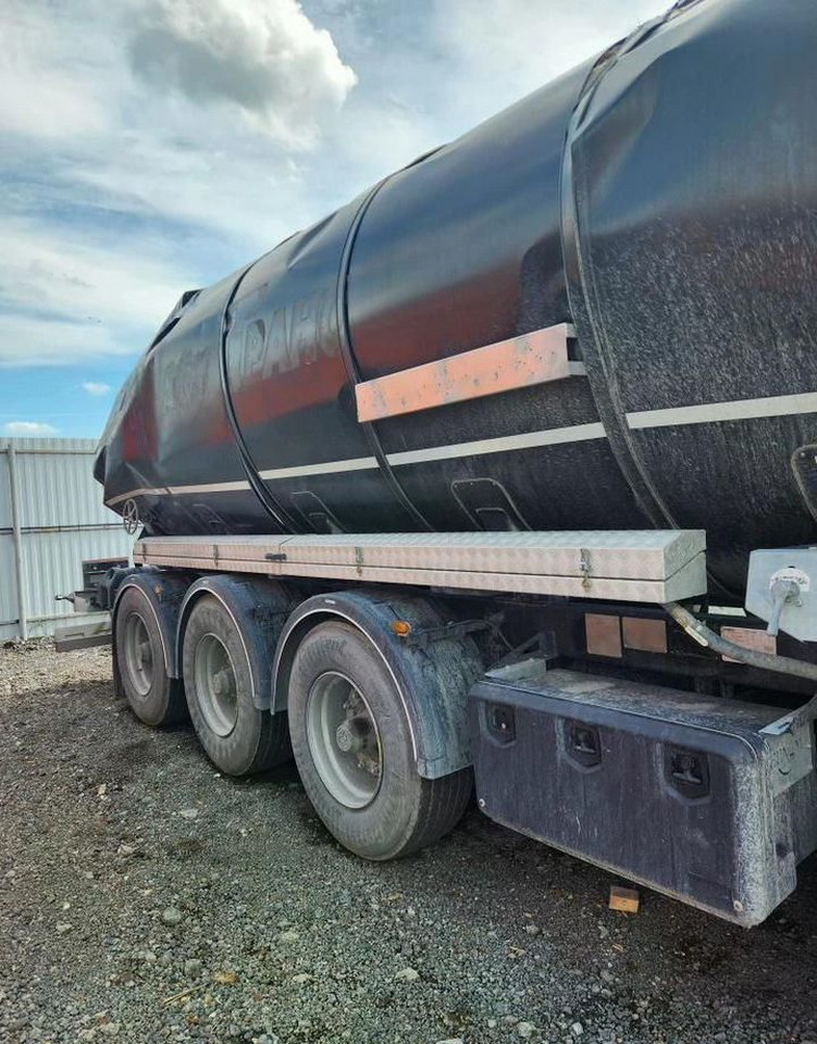 Полуприцеп-цистерна Для транспортировки топлива Bonum 914221-02: фото 21 Полуприцеп-цистерна Для транспортировки топлива Bonum 914221-02: фото 21