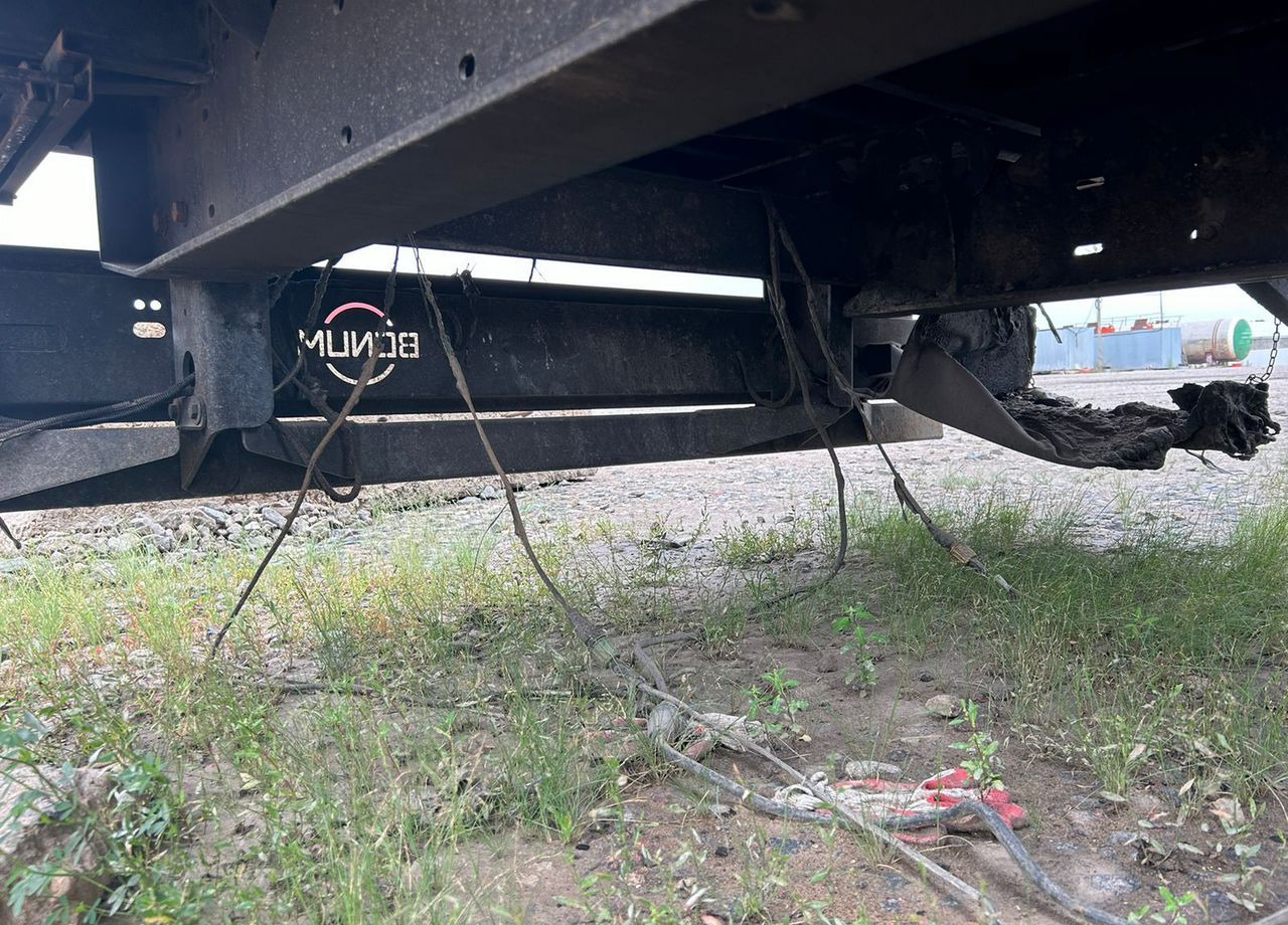 Тентованный полуприцеп Bonum 914296-04: фото 21