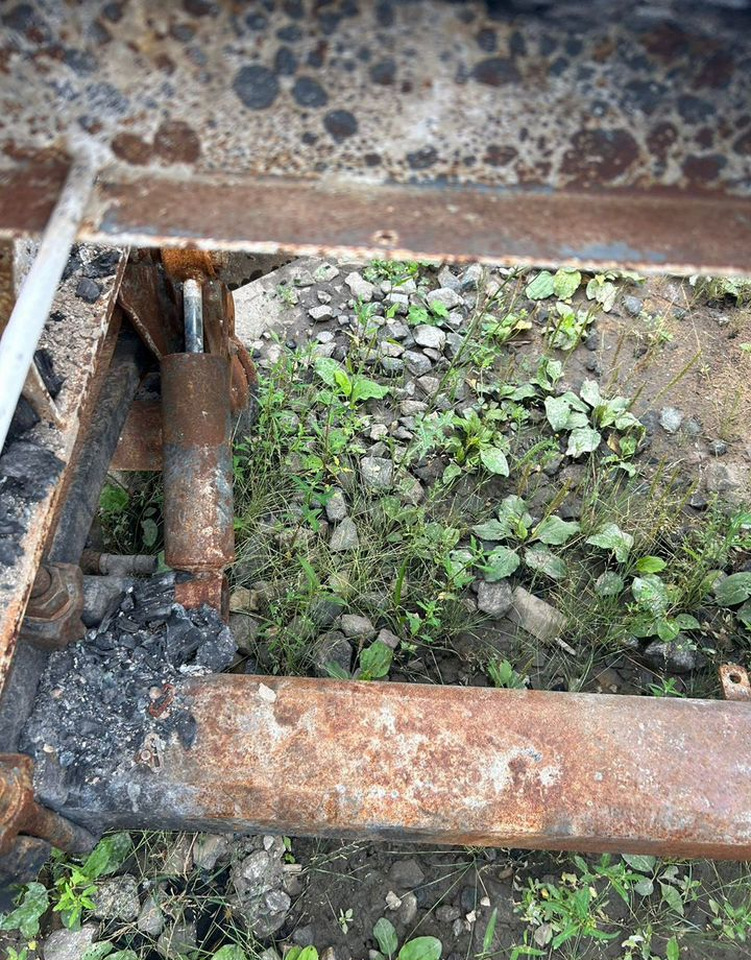 Тентованный полуприцеп Bonum 914296-04: фото 26