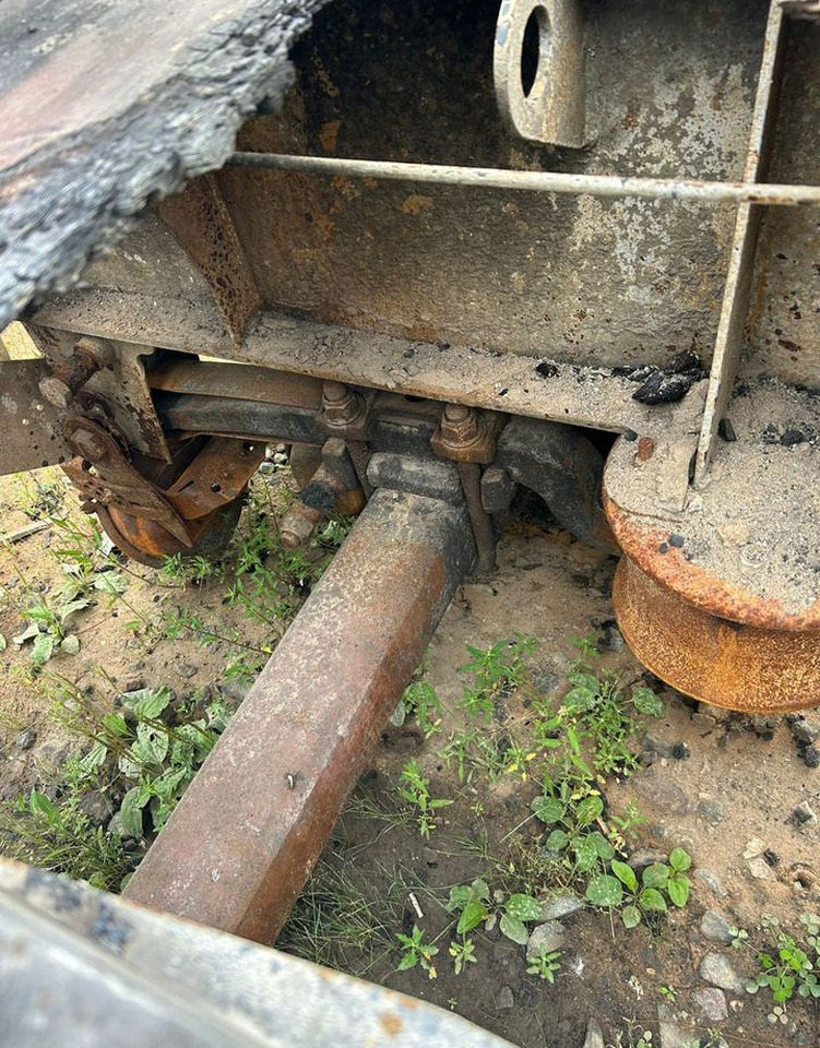 Тентованный полуприцеп Bonum 914296-04: фото 25