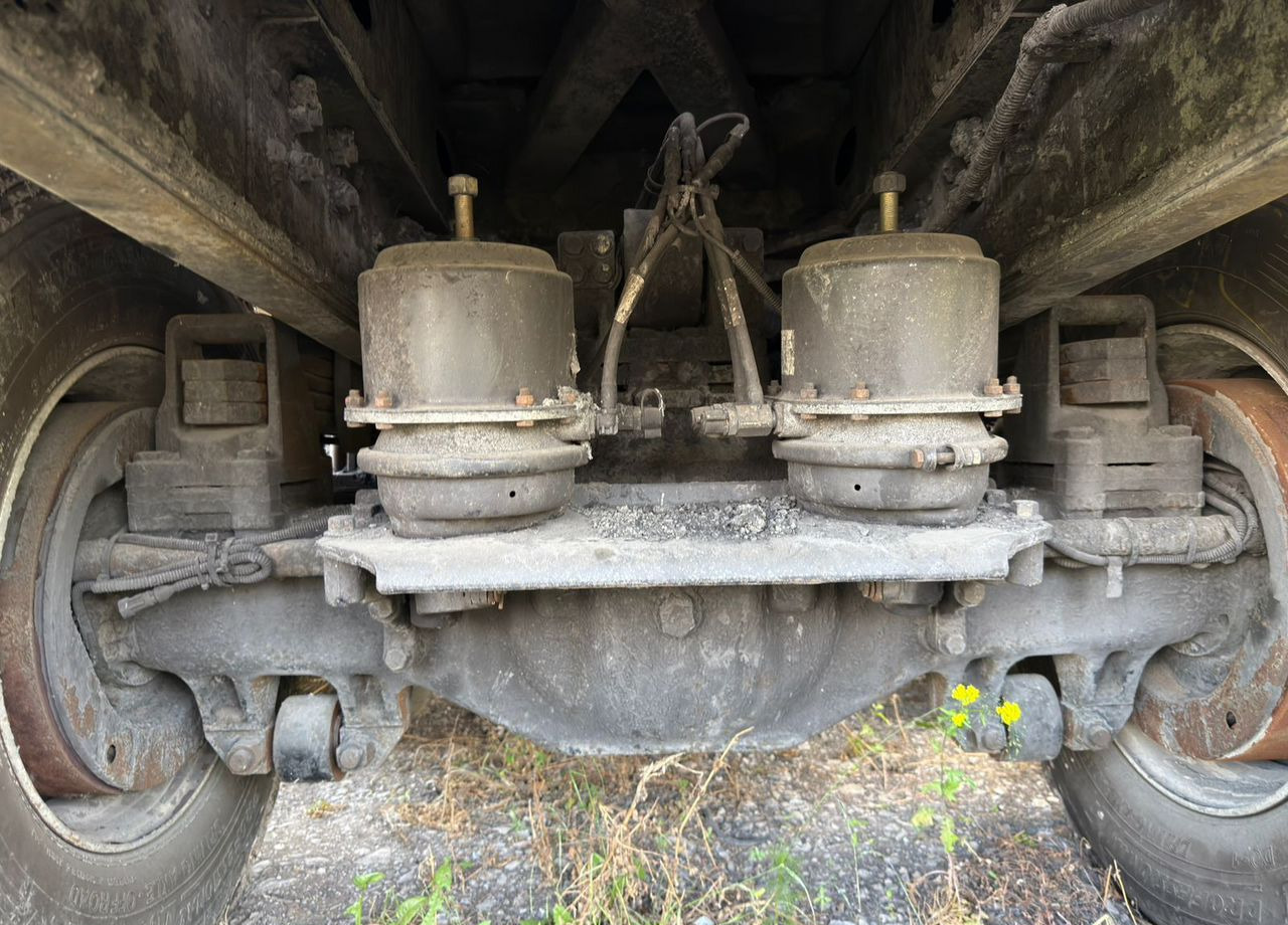 Самосвал FAW J6: фото 18 Самосвал FAW J6: фото 18