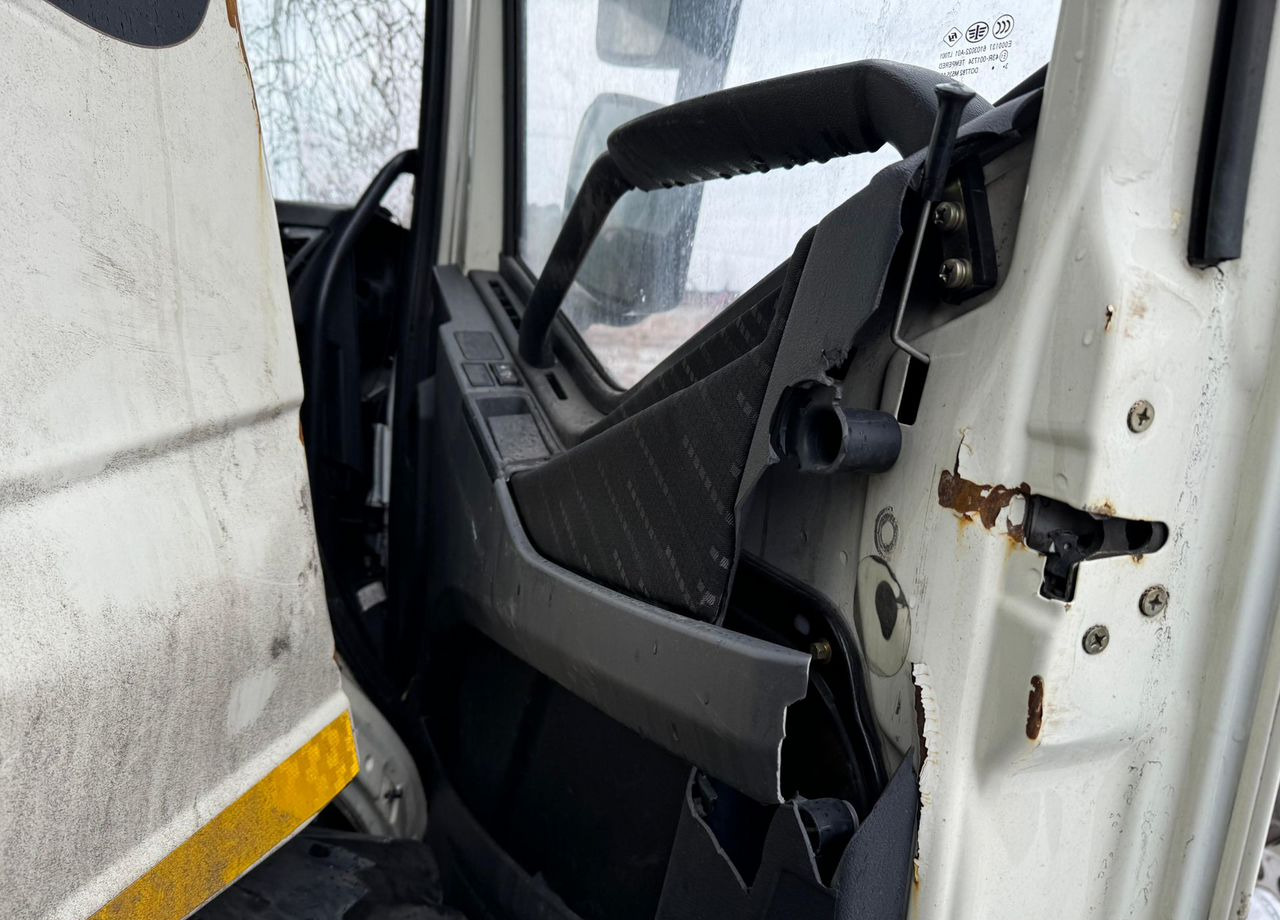 Самосвал FAW J6: фото 35