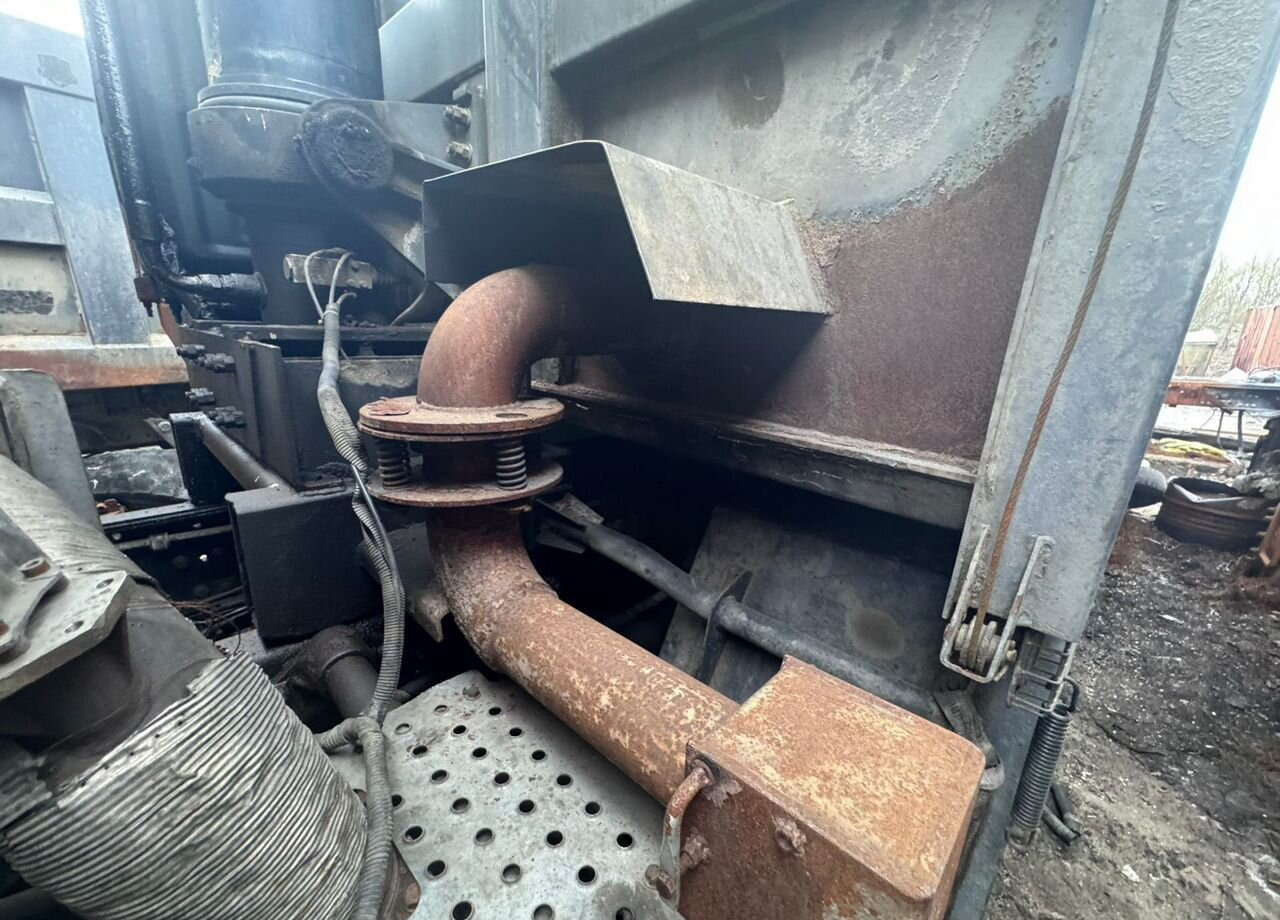 Самосвал FAW J6: фото 38