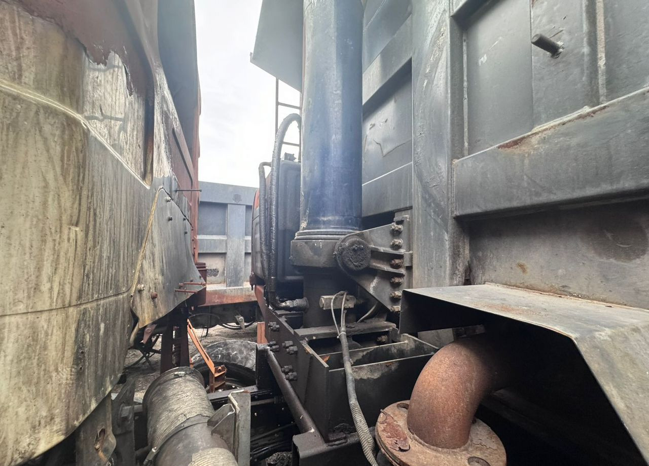 Самосвал FAW J6: фото 37