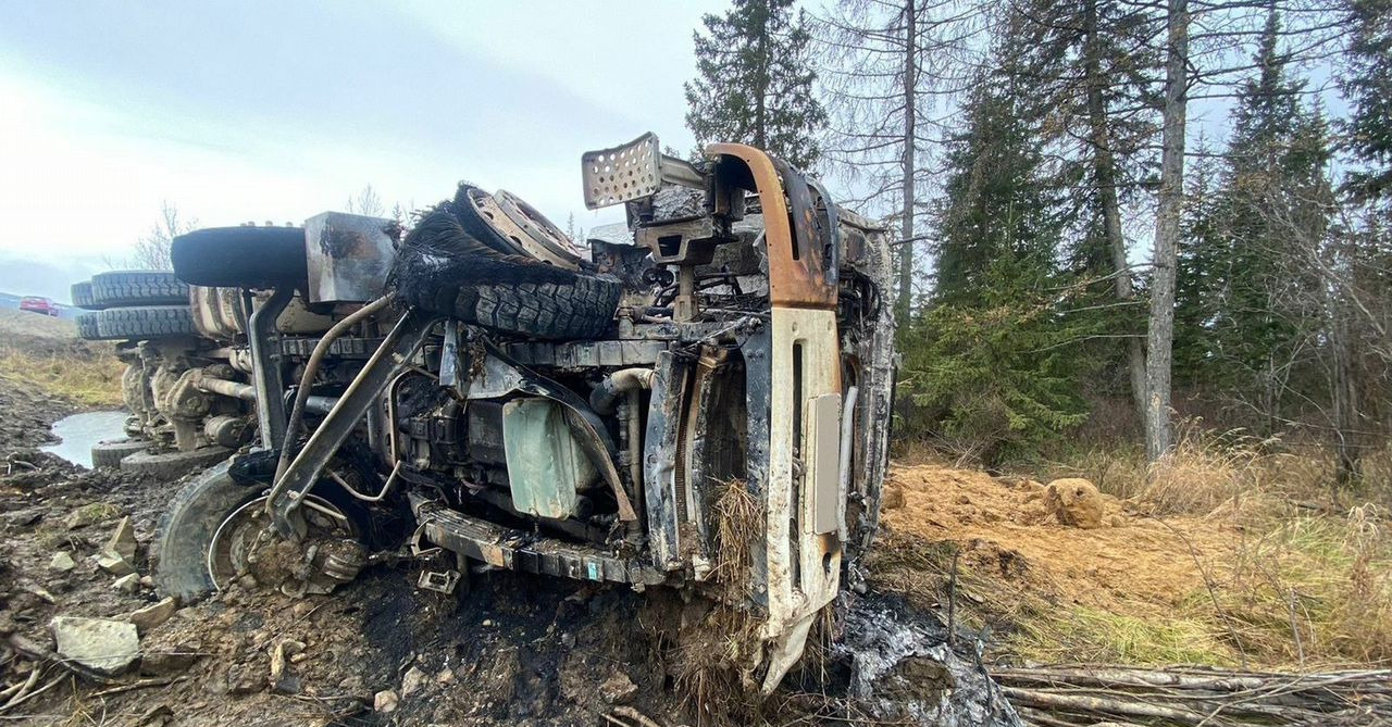 Самосвал FAW J6: фото 16