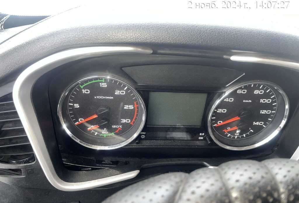 Самосвал FAW J6: фото 15