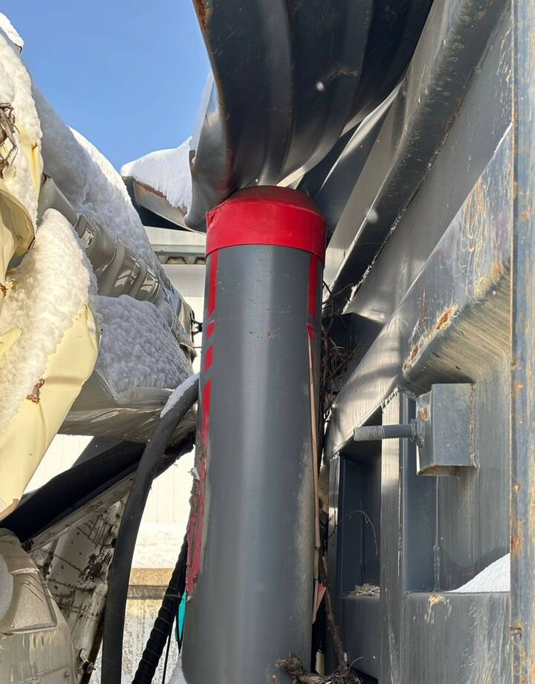 Самосвал FAW J6: фото 8