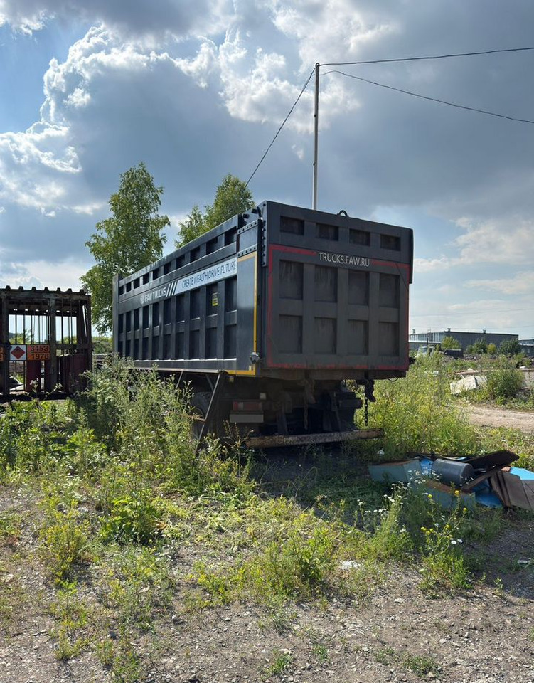 Самосвал FAW J6: фото 9