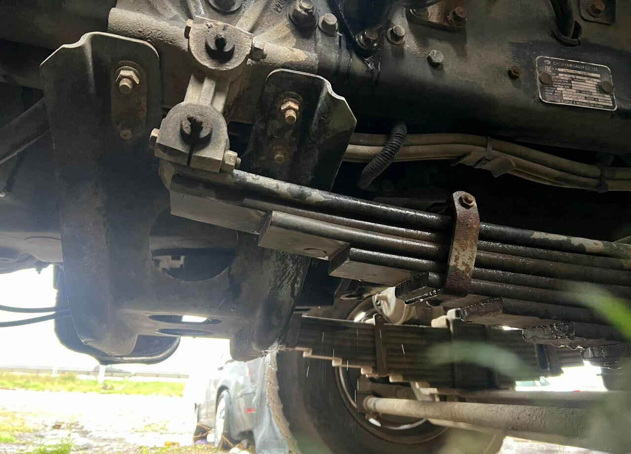 Самосвал FAW J6: фото 35