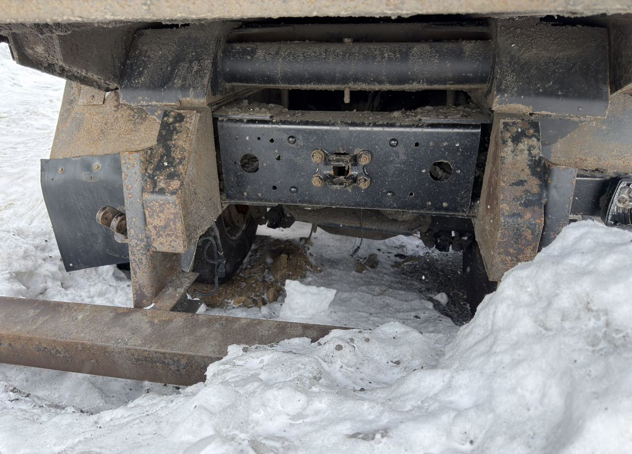 Самосвал FAW J6: фото 20