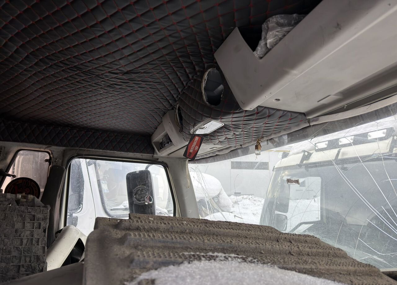 Самосвал FAW J6: фото 14