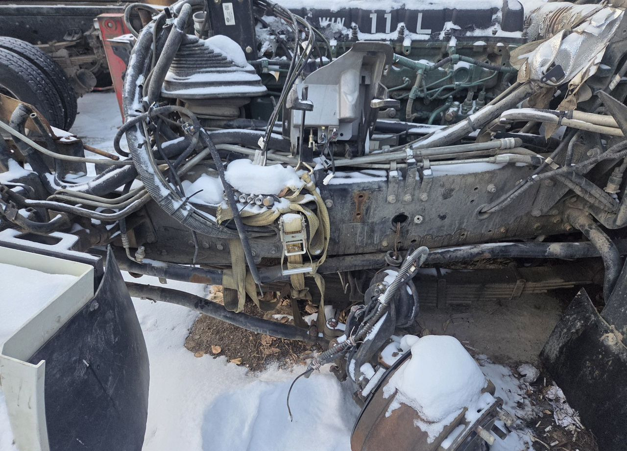 Самосвал FAW J6: фото 33 Самосвал FAW J6: фото 33