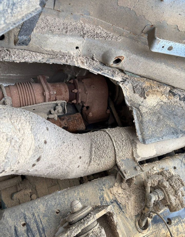 Самосвал FAW J6: фото 32