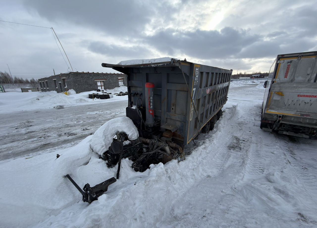 FAW J6 - Самосвал: фото 5 FAW J6 - Самосвал: фото 5