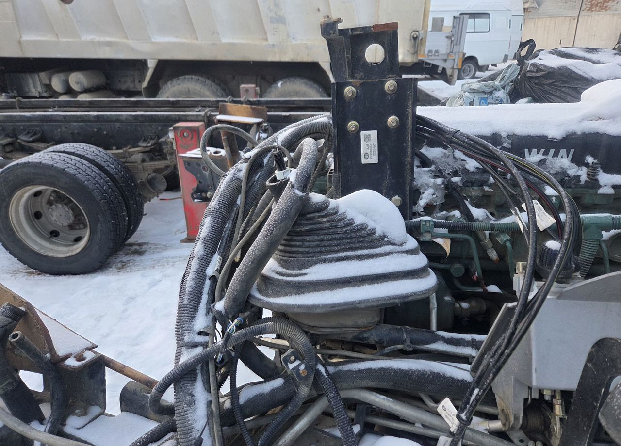 Самосвал FAW J6: фото 29 Самосвал FAW J6: фото 29