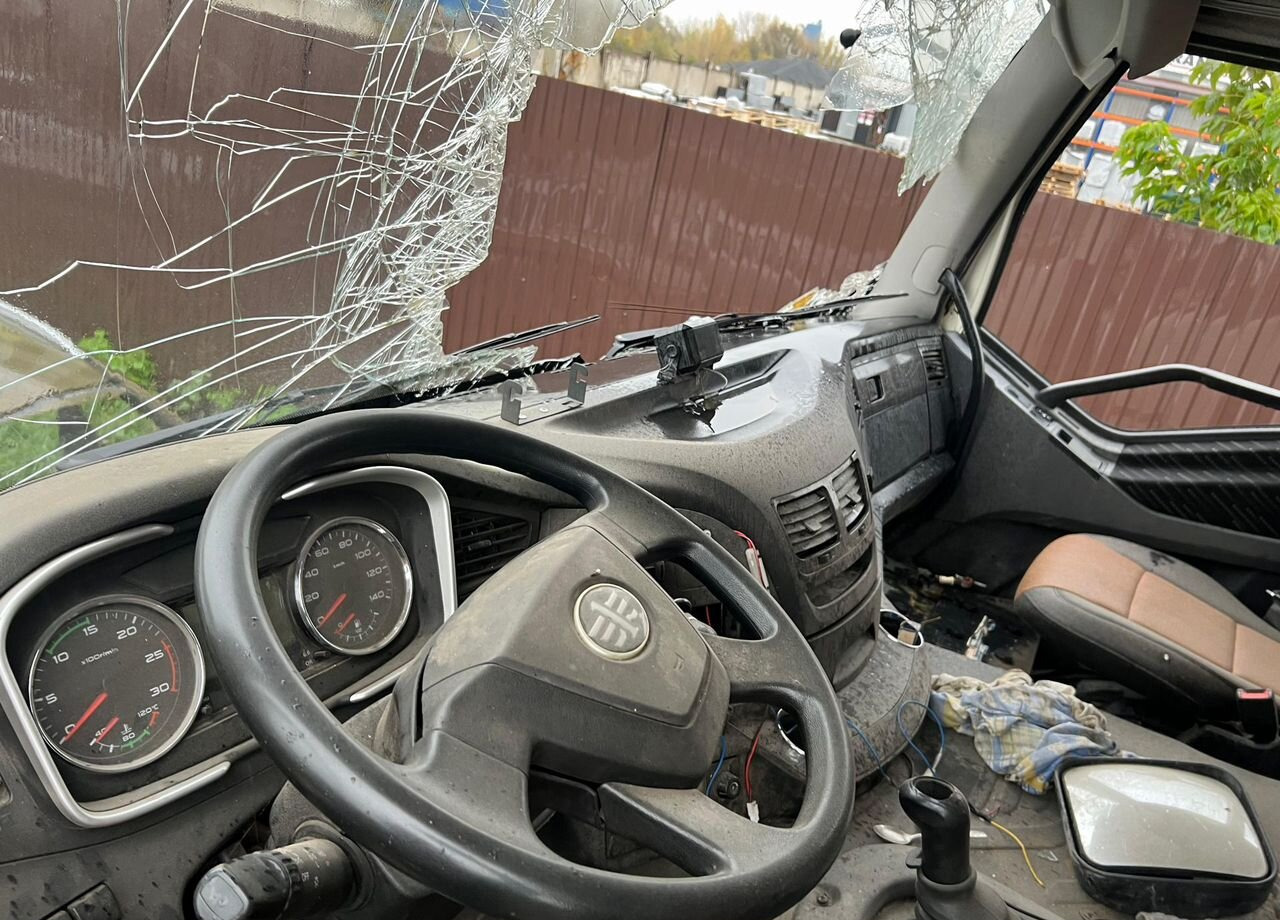 Самосвал FAW J6: фото 19