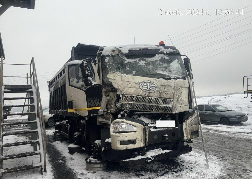 FAW J6 - Самосвал: фото 1 FAW J6 - Самосвал: фото 1