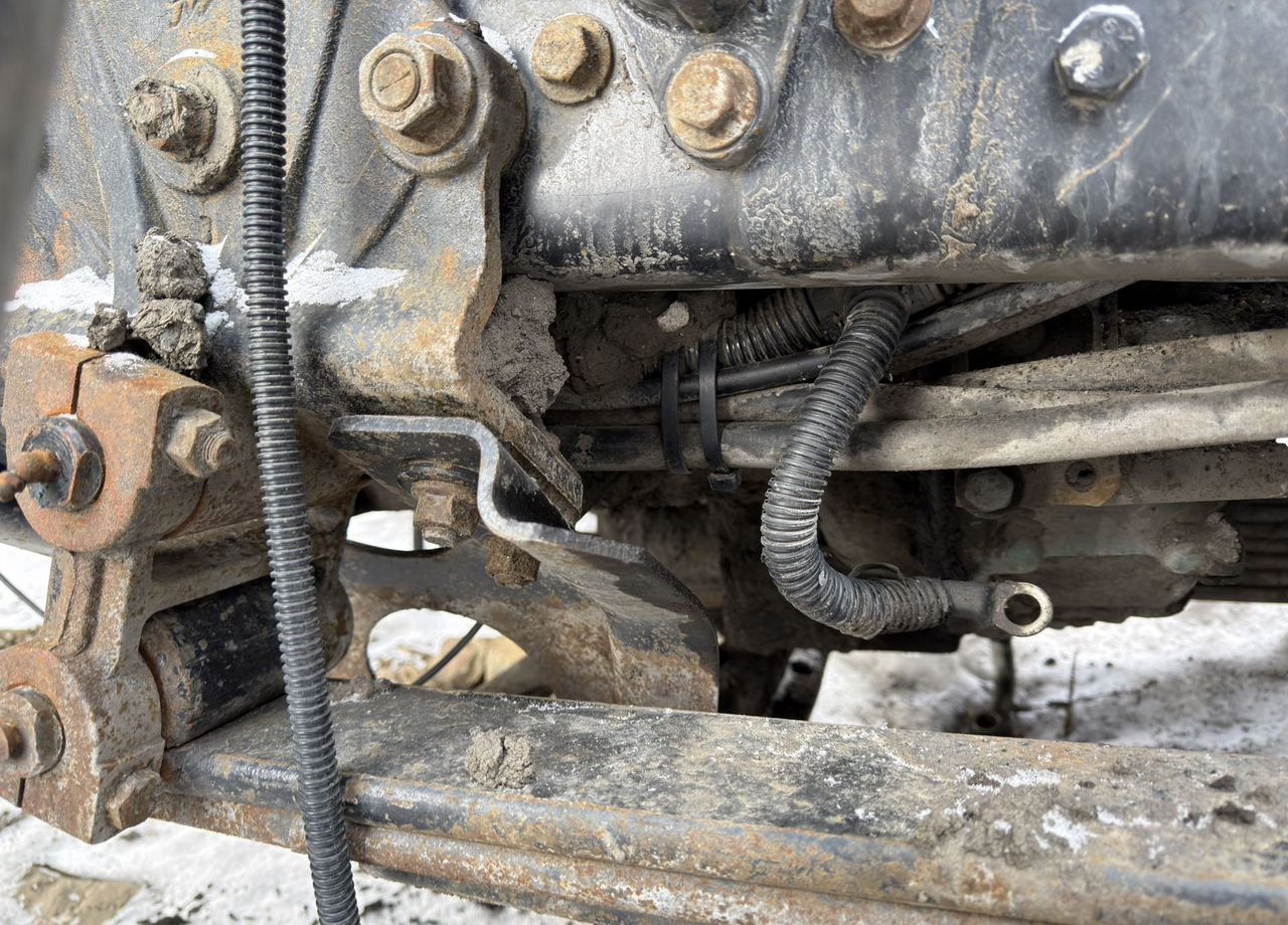 Самосвал FAW J6: фото 39