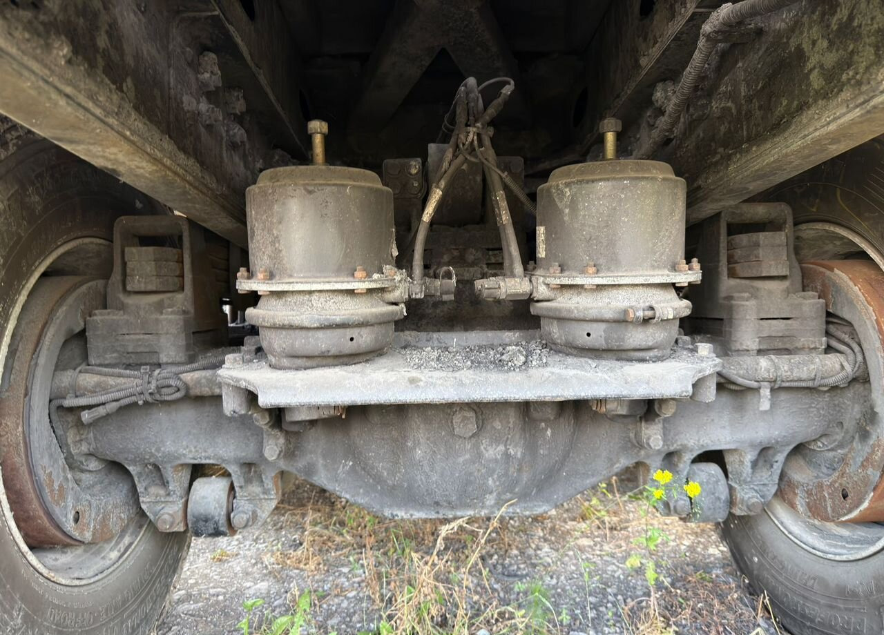 Самосвал FAW J6: фото 18