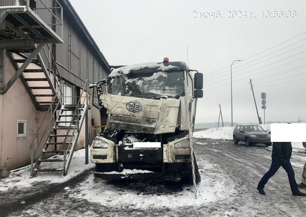FAW J6 - Самосвал: фото 2 FAW J6 - Самосвал: фото 2
