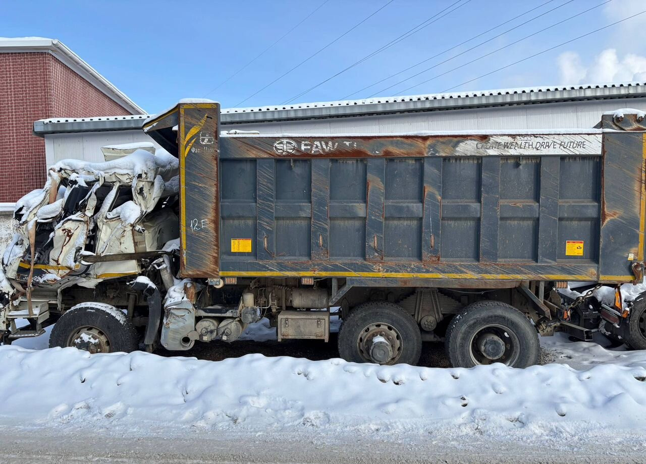 FAW J6 - Самосвал: фото 1 FAW J6 - Самосвал: фото 1