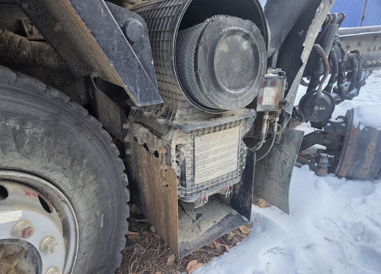 Самосвал FAW J6: фото 23 Самосвал FAW J6: фото 23