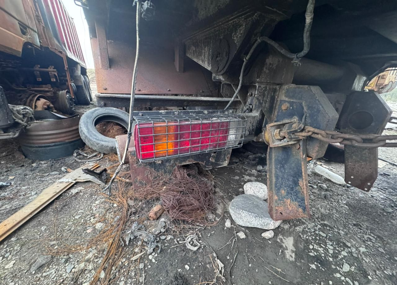 Самосвал FAW J6: фото 28