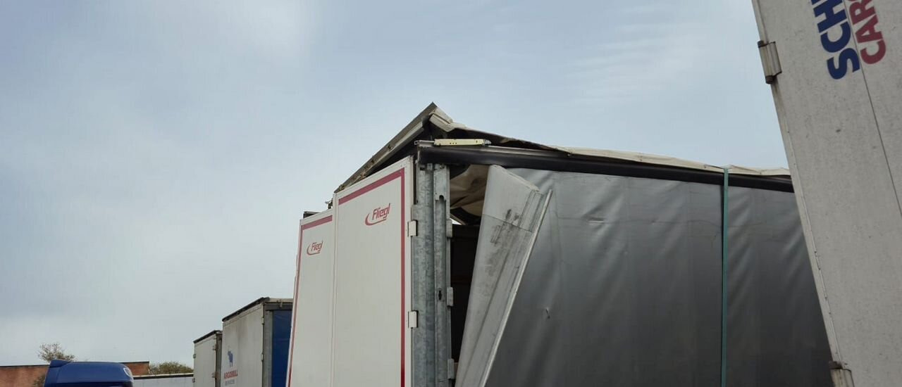 Тентованный полуприцеп Fliegl SDS 350: фото 10