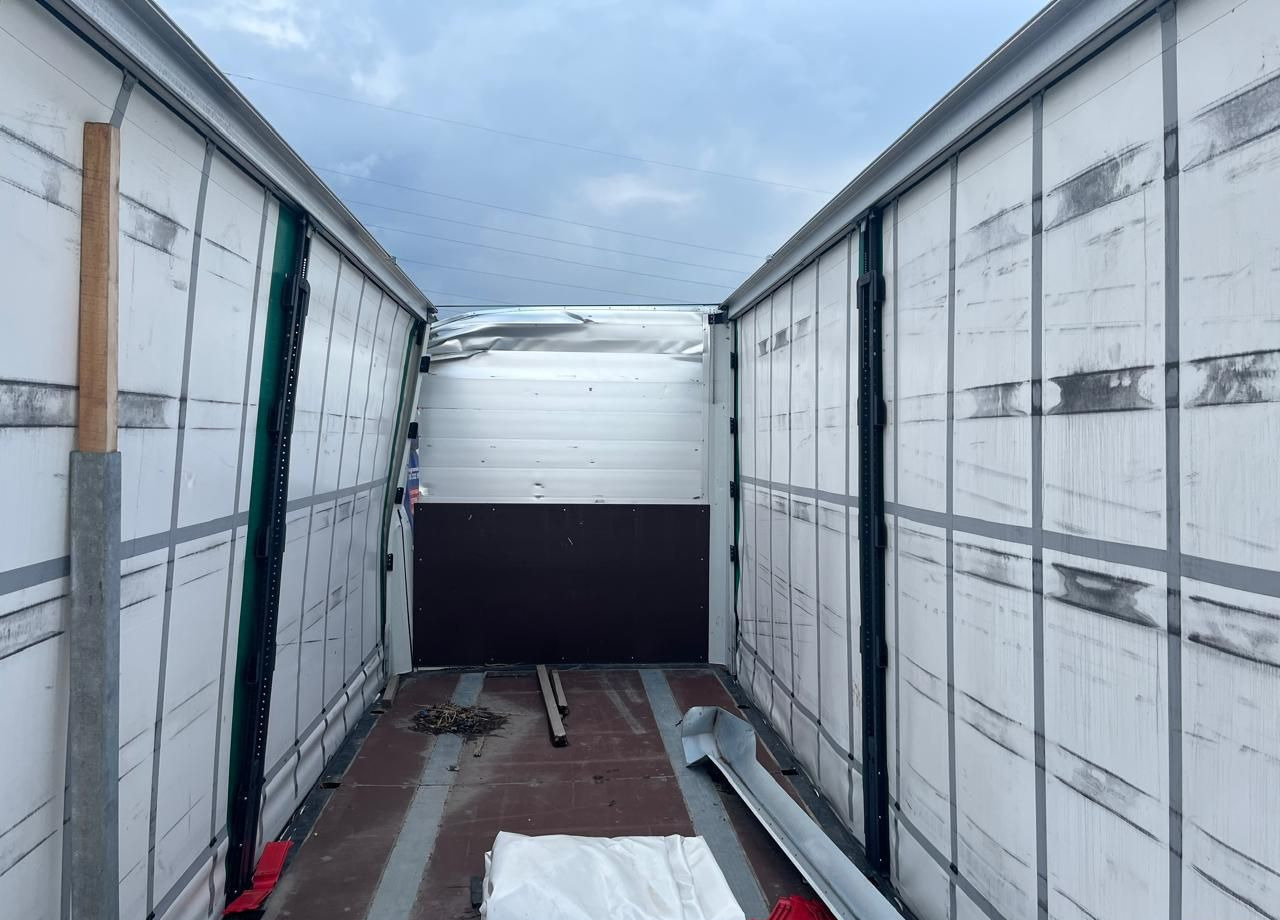 Тентованный полуприцеп Grunwald 9453-0000010-10: фото 40