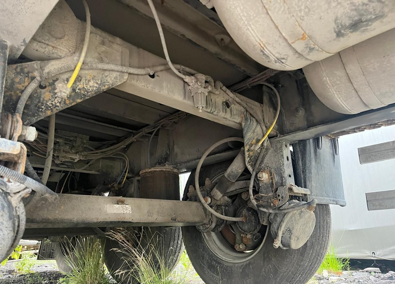 Тентованный полуприцеп Grunwald 9453-0000010-10: фото 25