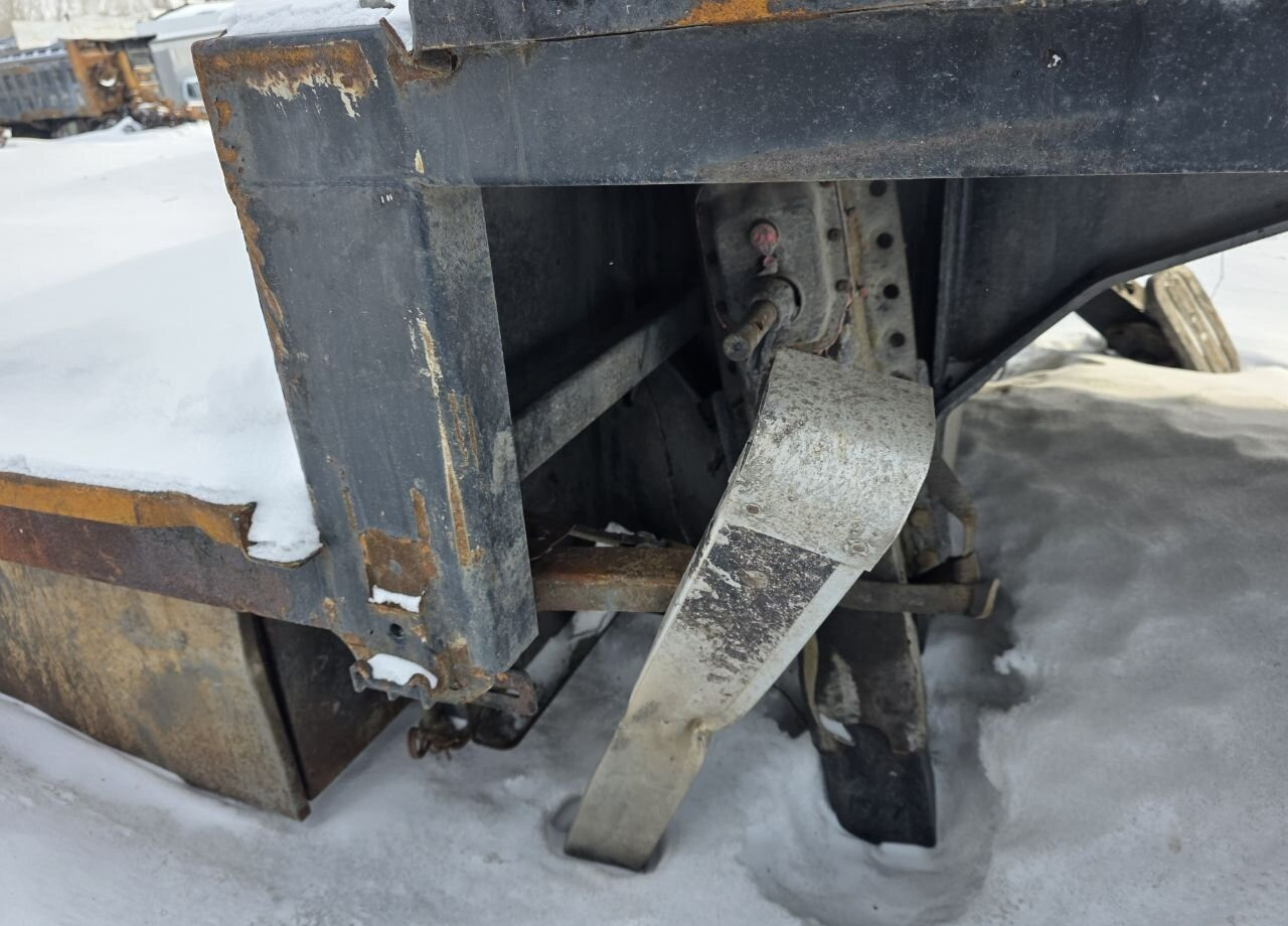 Тентованный полуприцеп Gut Trailer FSA-544T: фото 36