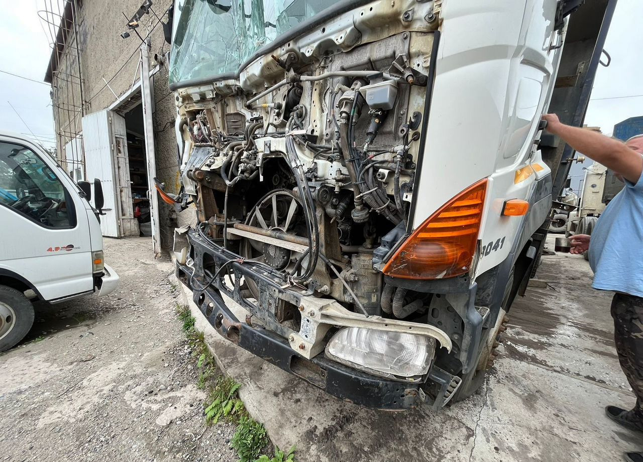 Самосвал Hino 700 (Profia): фото 8