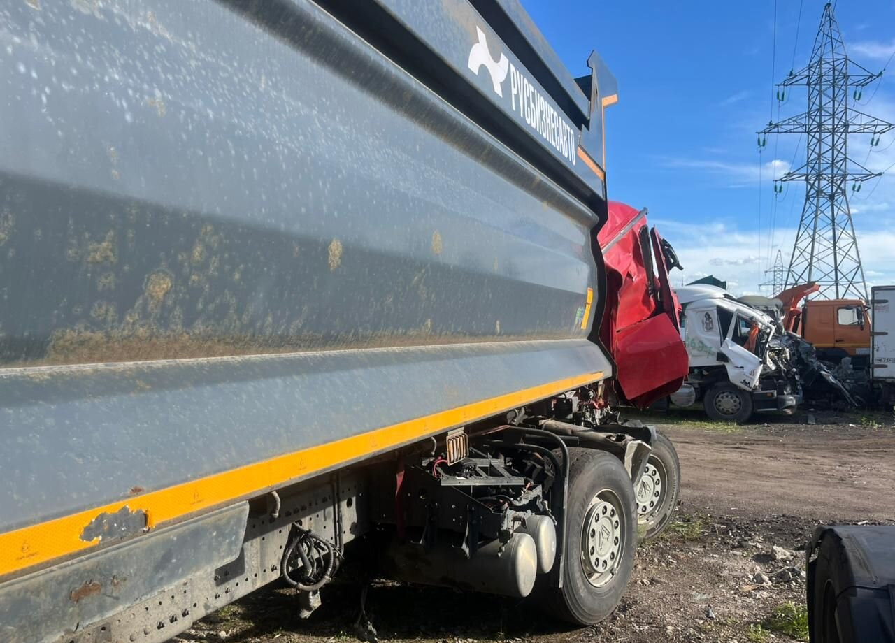 Самосвал Howo T5G 8x4: фото 11
