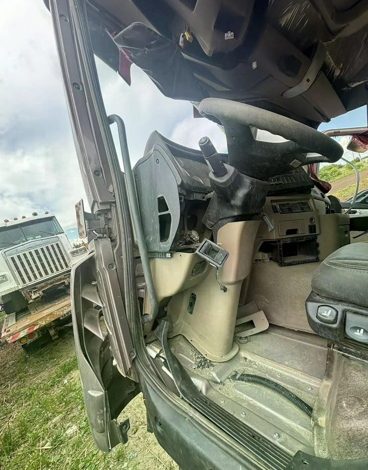 Самосвал Howo T5G 8x4: фото 13