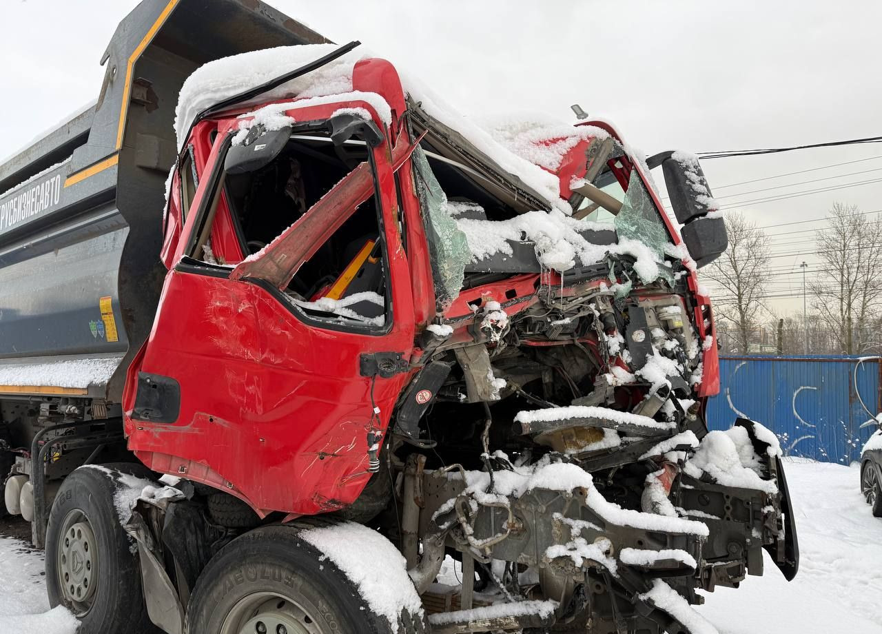 Самосвал Howo T5G: фото 33