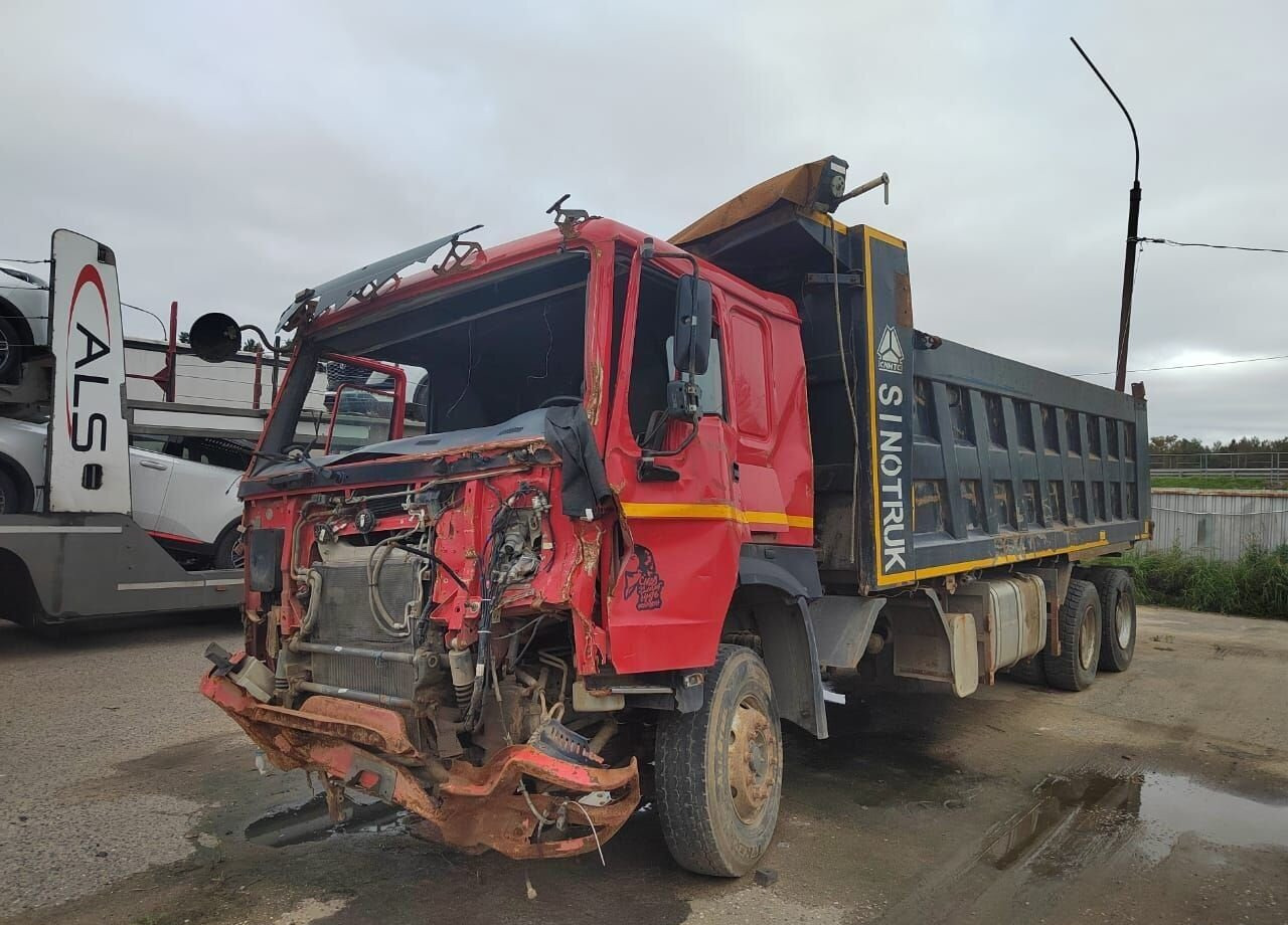 Howo ZZ3407S3867E - Самосвал: фото 1 Howo ZZ3407S3867E - Самосвал: фото 1