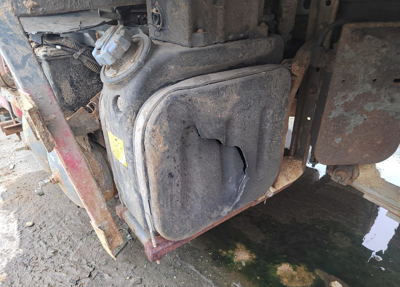 Самосвал Howo ZZ3407S3867E: фото 39