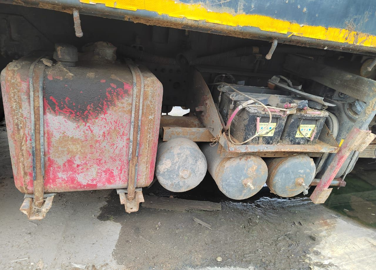 Самосвал Howo ZZ3407S3867E: фото 28