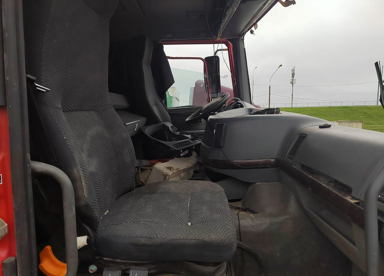 Самосвал Howo ZZ3407S3867E: фото 34