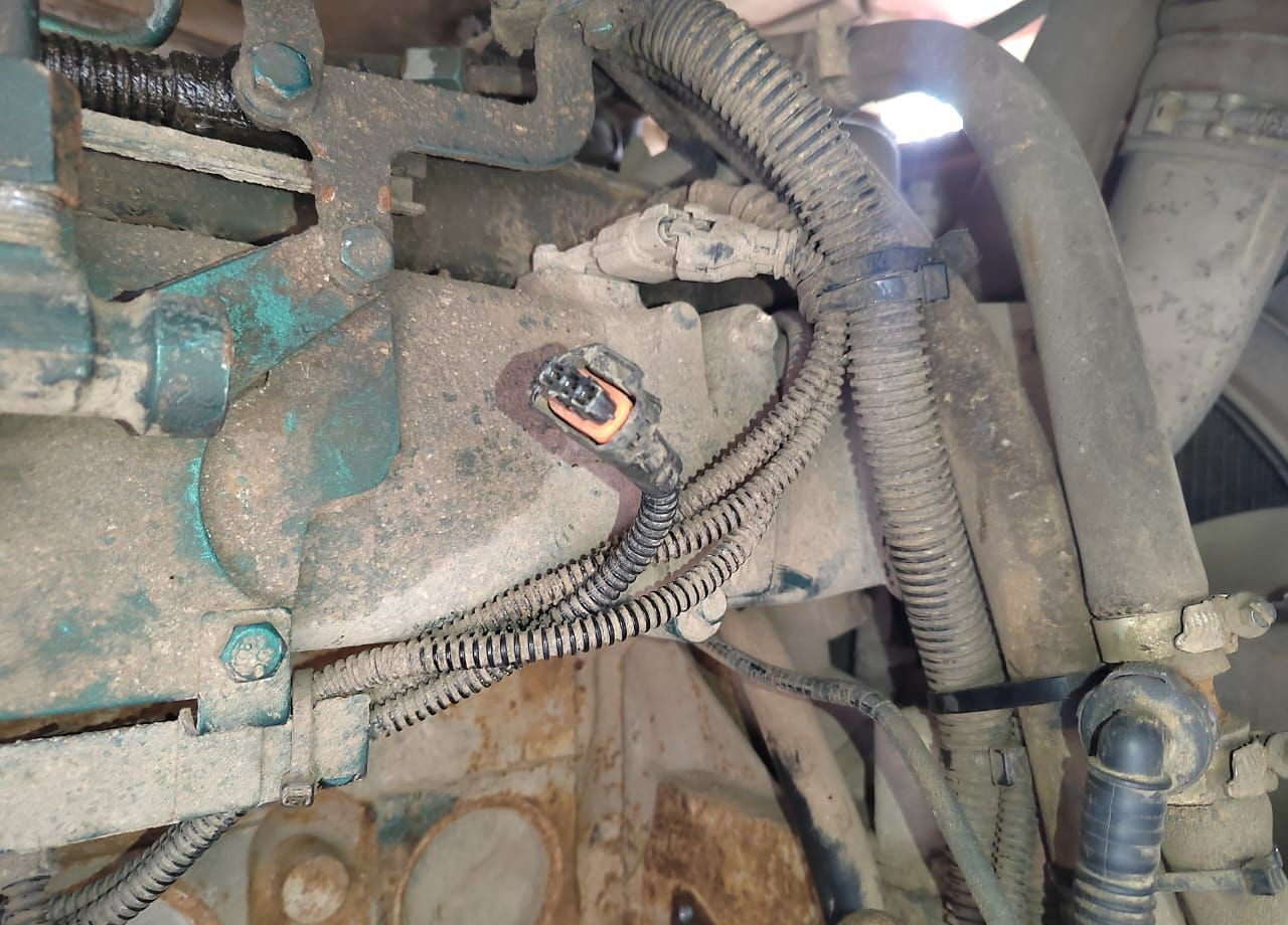 Самосвал Howo ZZ3407S3867E: фото 19