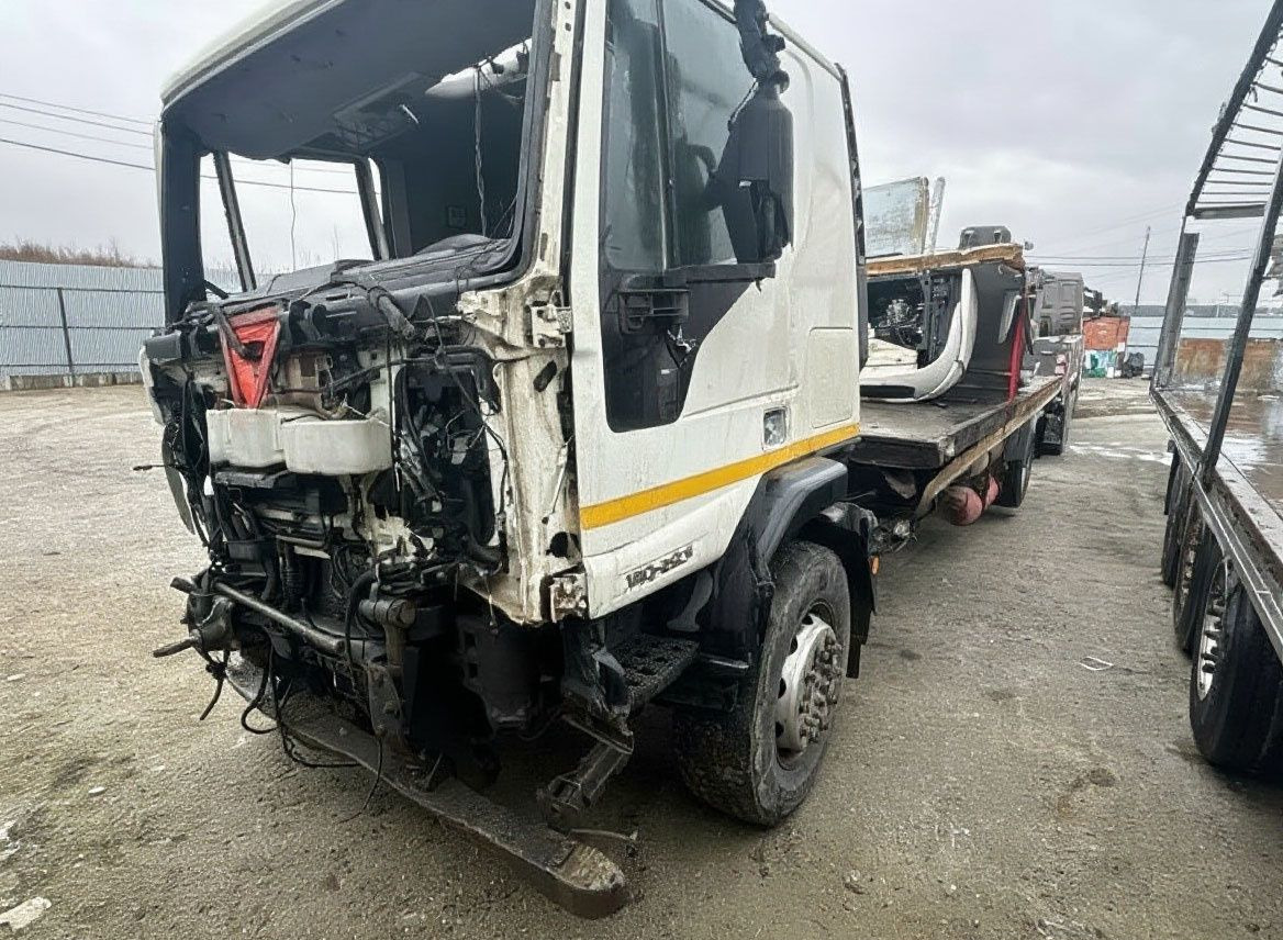 IVECO EuroCargo ML180E25P - Рефрижератор: фото 2 IVECO EuroCargo ML180E25P - Рефрижератор: фото 2