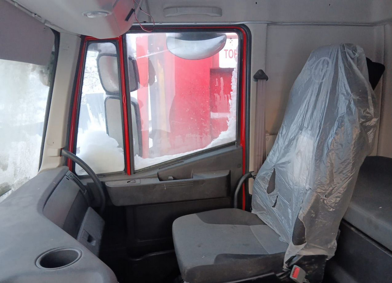 Самосвал IVECO-Hongyan 908 (8x4): фото 23 Самосвал IVECO-Hongyan 908 (8x4): фото 23