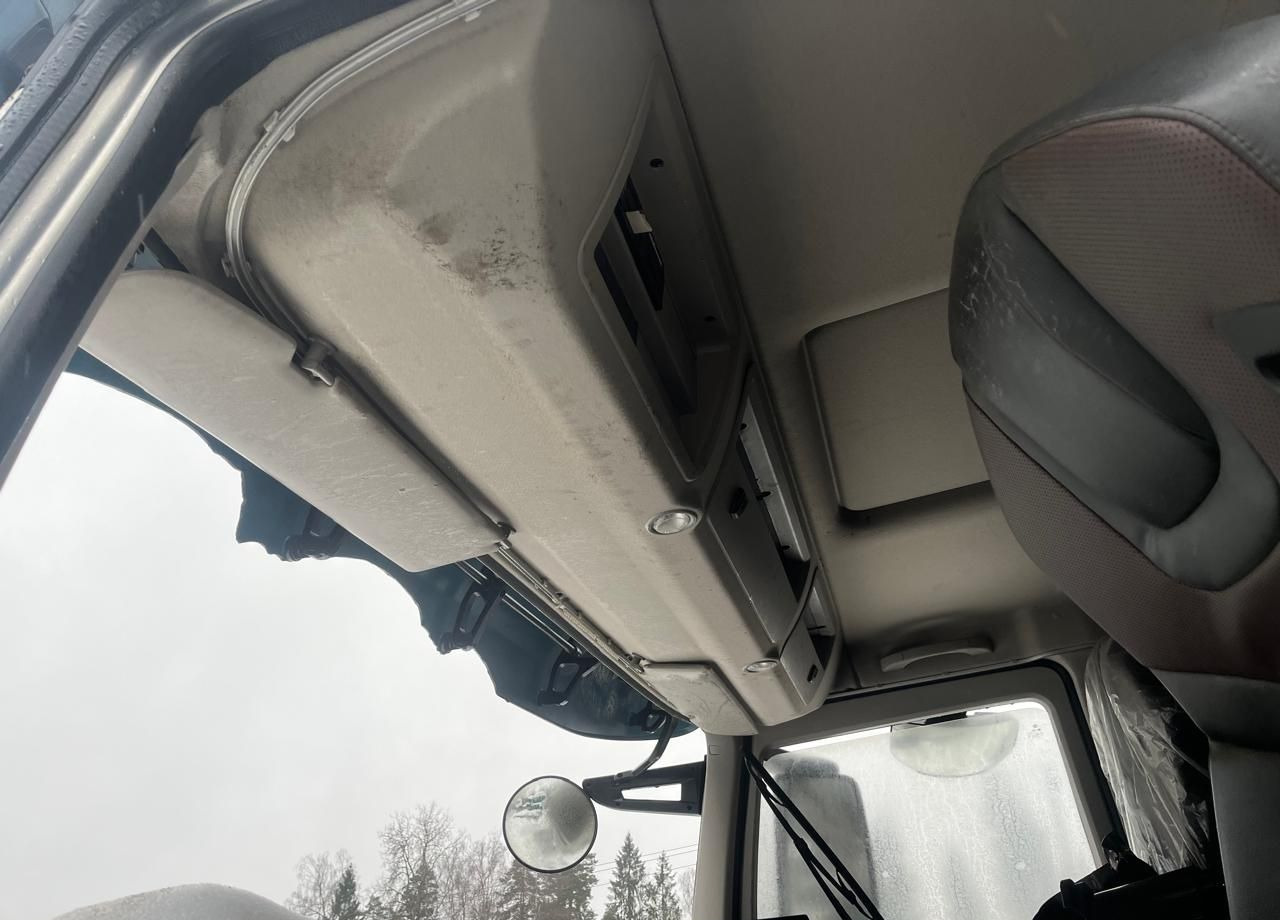 Грузовик-шасси IVECO-Hongyan CQ3346HV39D: фото 30