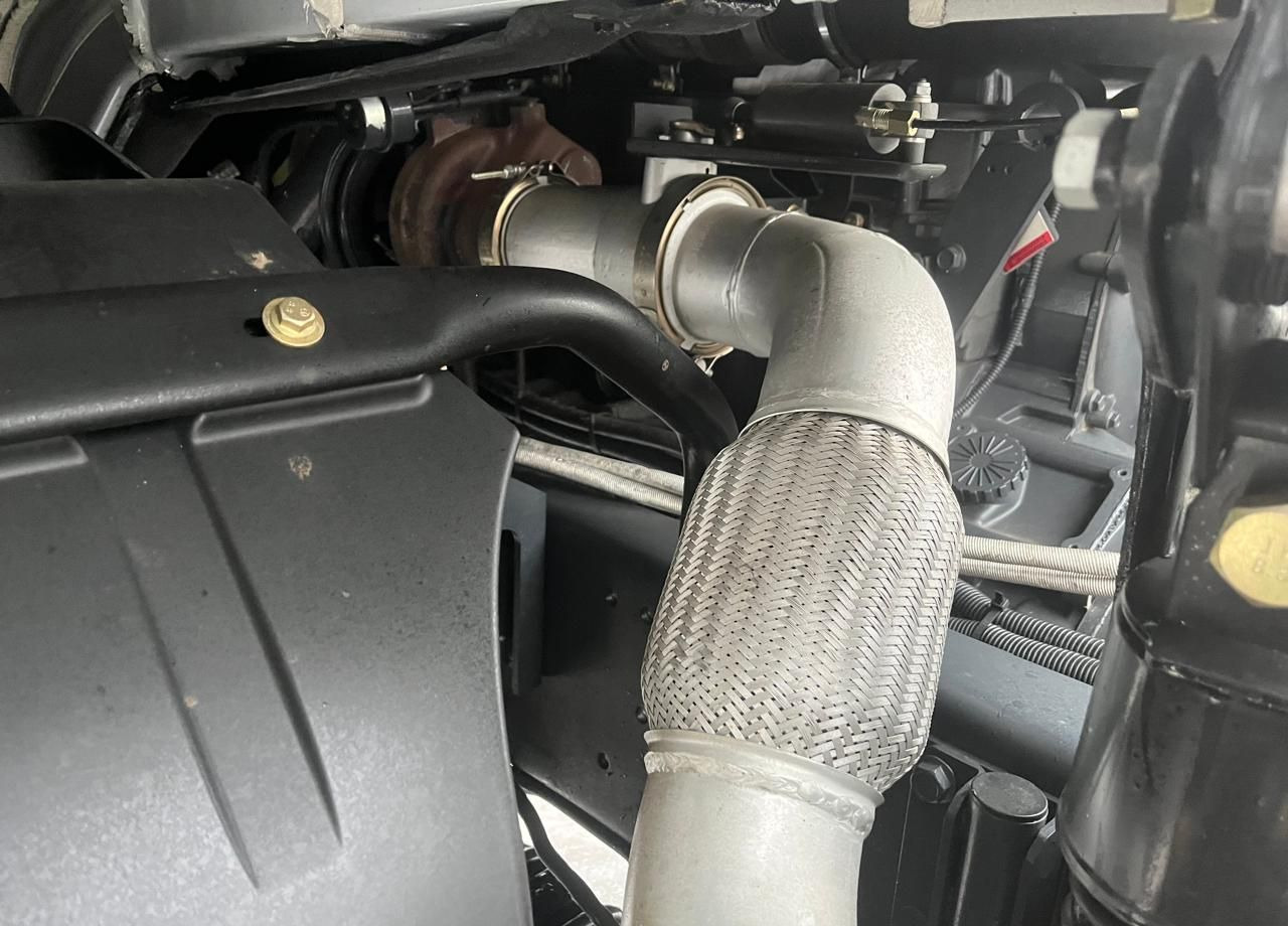 Грузовик-шасси IVECO-Hongyan CQ3346HV39D: фото 19