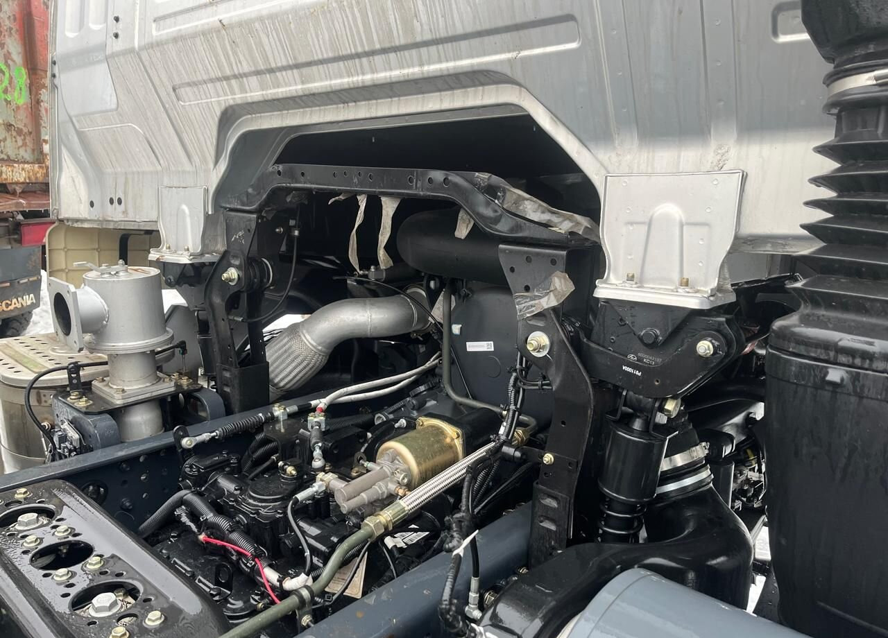 Грузовик-шасси IVECO-Hongyan CQ3346HV39D: фото 18